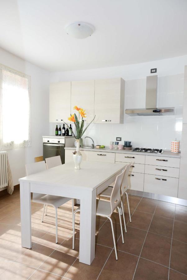 לינה וארוחת בוקר Torriana Rinaldi House מראה חיצוני תמונה